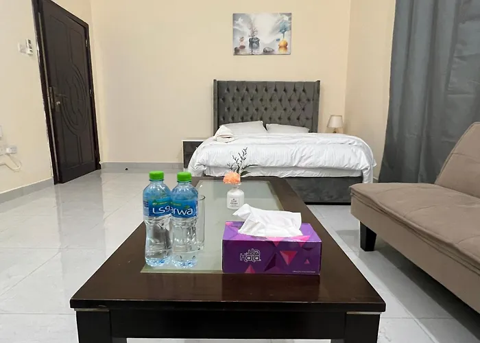 Cozy Private Studio Apartment Near Airport