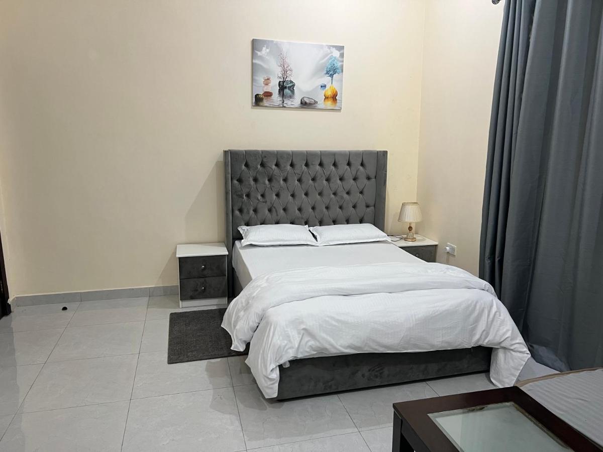 Apartment Cozy Private Near Airport Abu Dhabi